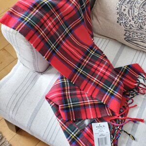 'KOHLS' Plaid/Tartan Scarf NWT 100% Acrylic